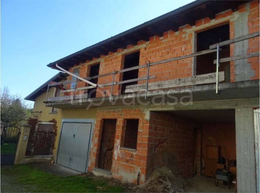appartamento in vendita a Chignolo Po