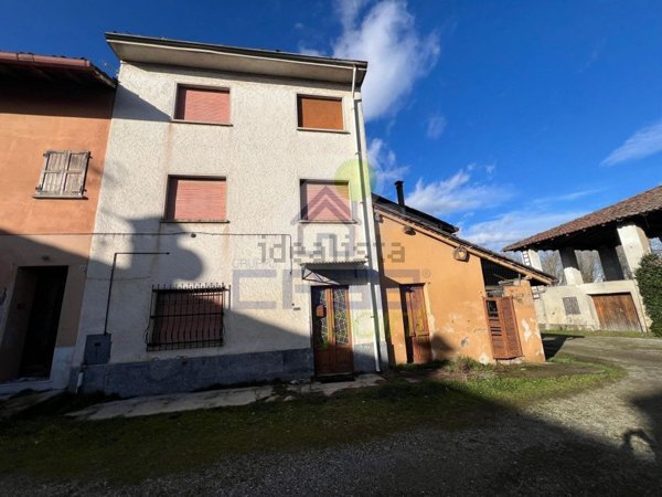 casa indipendente in vendita a Chignolo Po