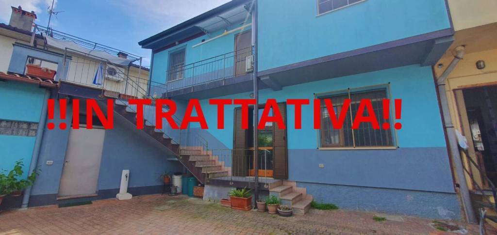 casa indipendente in vendita a Chignolo Po