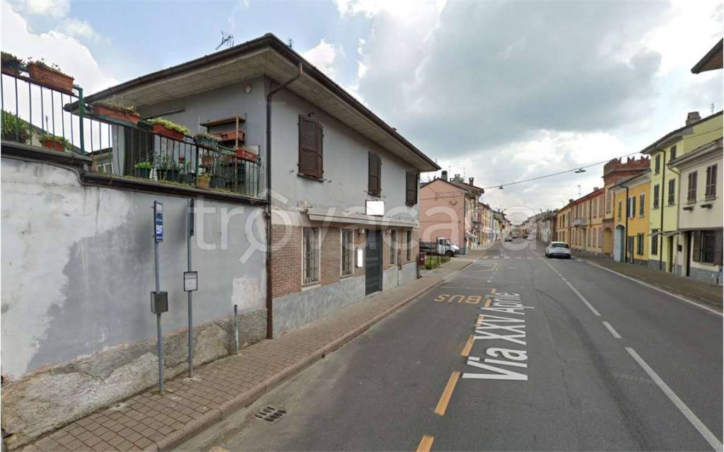 negozio in vendita a Chignolo Po
