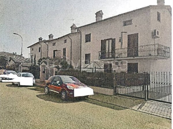 appartamento in vendita a Chignolo Po