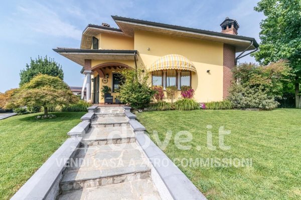 casa indipendente in vendita a Chignolo Po