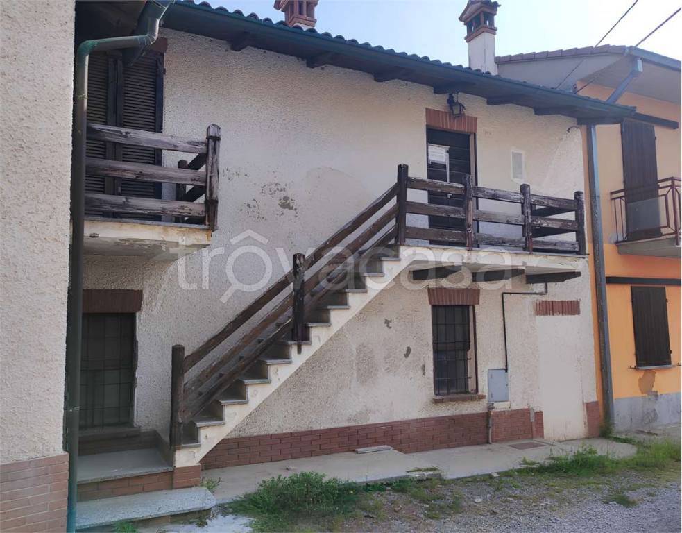 appartamento in vendita a Chignolo Po