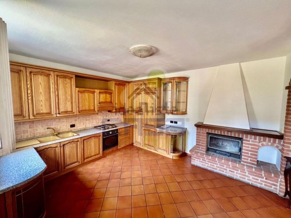 casa indipendente in vendita a Chignolo Po