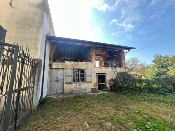 casa indipendente in vendita a Chignolo Po