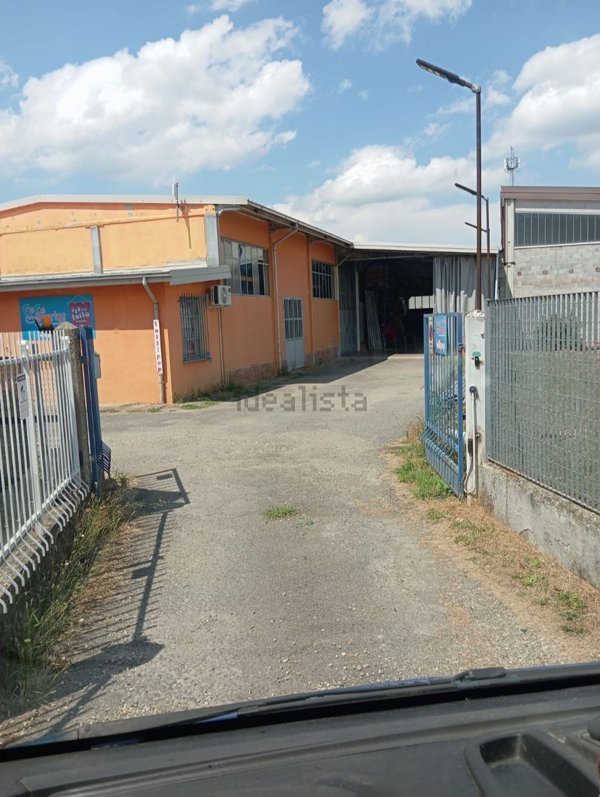 terreno edificabile in vendita a Chignolo Po