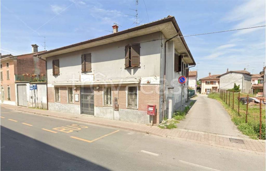 negozio in vendita a Chignolo Po