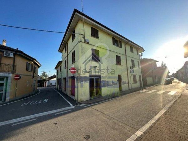 appartamento in vendita a Chignolo Po