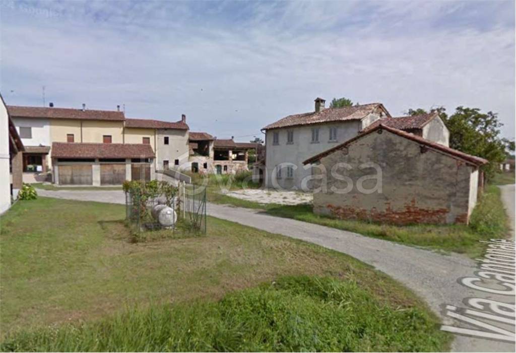 casa indipendente in vendita a Chignolo Po