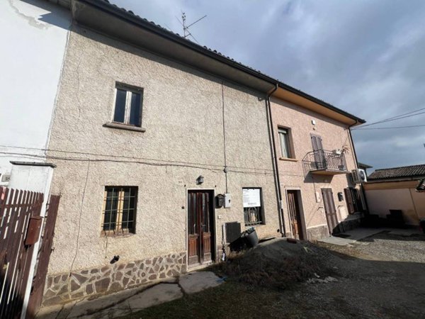 casa indipendente in vendita a Chignolo Po