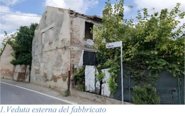 casa indipendente in vendita a Chignolo Po in zona Alberone
