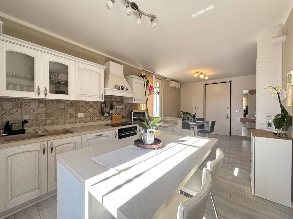 casa indipendente in vendita a Chignolo Po