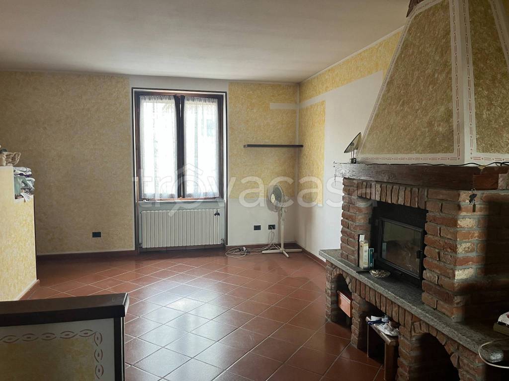 appartamento in vendita a Chignolo Po