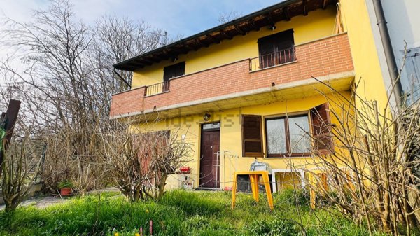 casa indipendente in vendita a Chignolo Po in zona Bosco