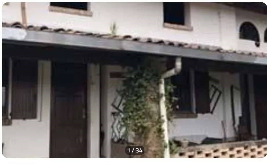 casa indipendente in vendita a Chignolo Po in zona Lambrinia