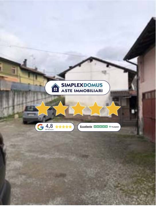 appartamento in vendita a Chignolo Po in zona Lambrinia