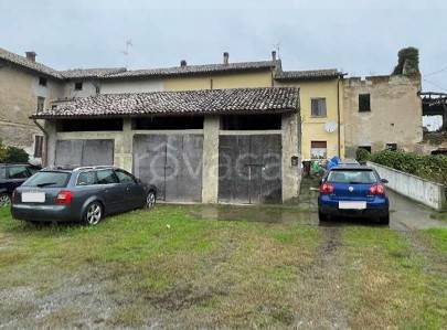 appartamento in vendita a Chignolo Po