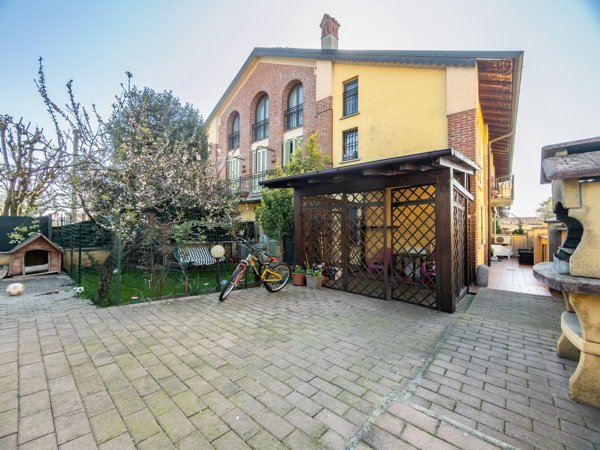 appartamento in vendita a Chignolo Po