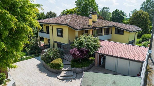 casa indipendente in vendita a Chignolo Po