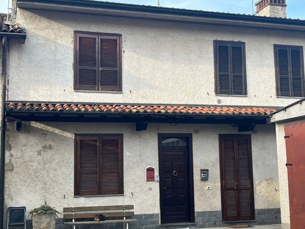 appartamento in vendita a Chignolo Po