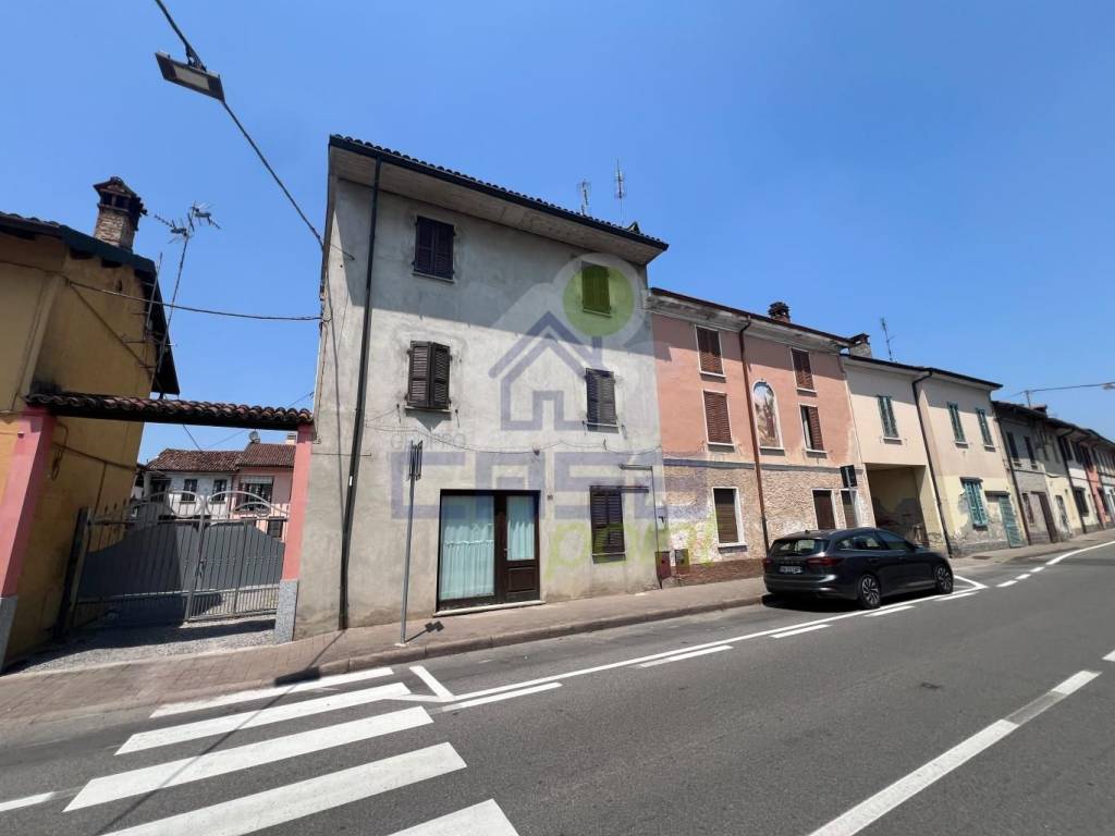 casa indipendente in vendita a Chignolo Po