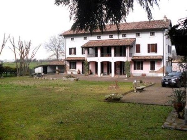 casa indipendente in vendita a Cigognola