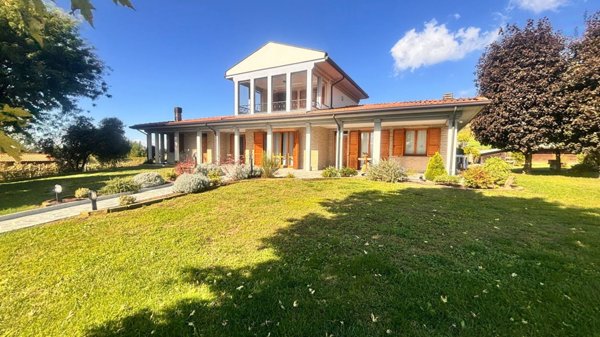 casa indipendente in vendita a Cigognola