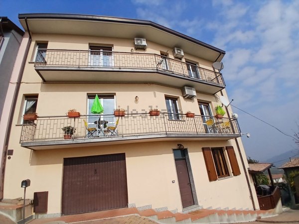 casa semindipendente in vendita a Cigognola