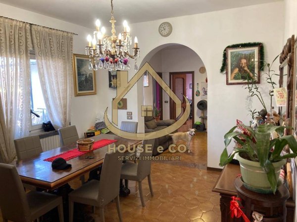 casa indipendente in vendita a Cilavegna