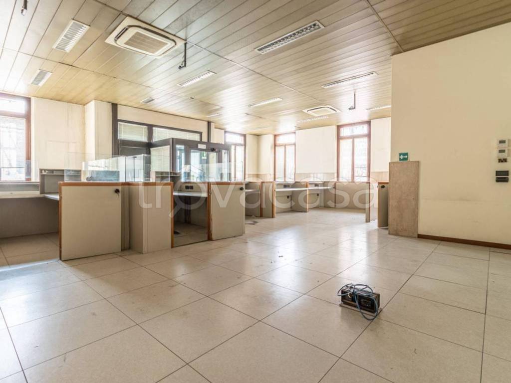 negozio in vendita a Cilavegna