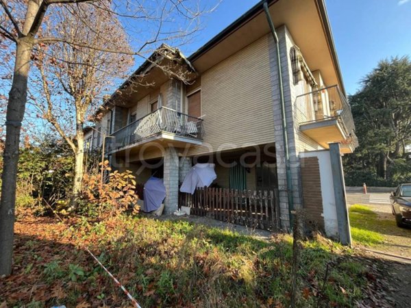 casa indipendente in vendita a Cilavegna
