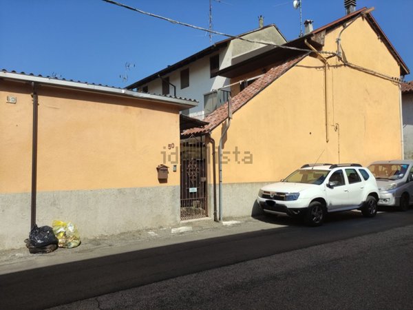 casa indipendente in vendita a Cilavegna