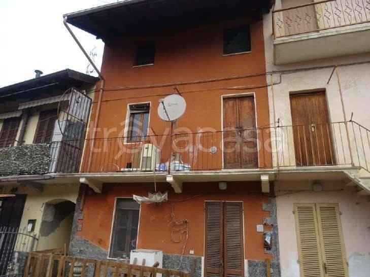 casa indipendente in vendita a Cilavegna