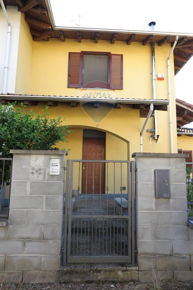 casa indipendente in vendita a Cilavegna