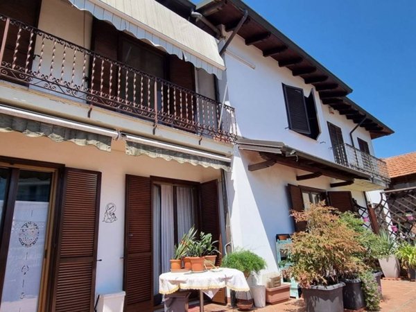 casa indipendente in vendita a Cilavegna