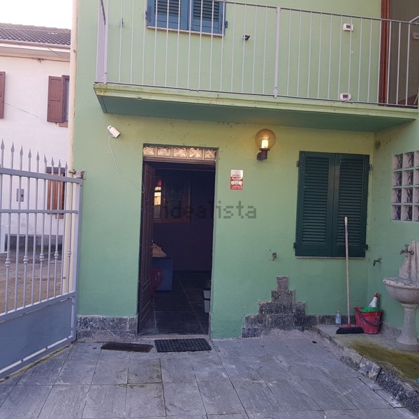casa indipendente in vendita a Cilavegna