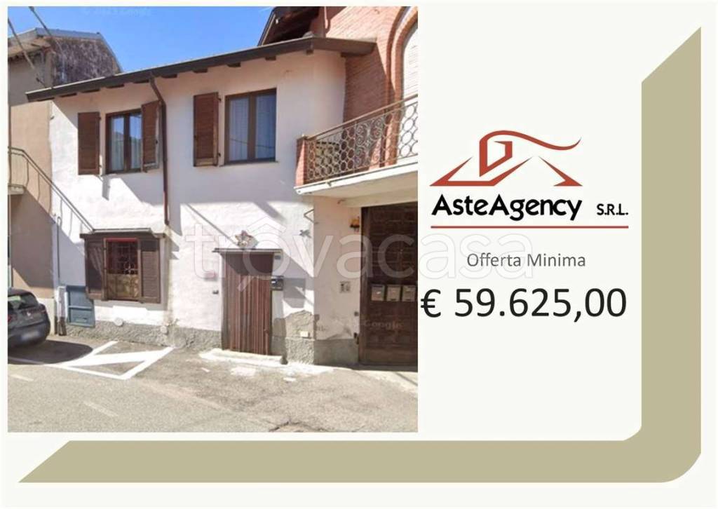 casa indipendente in vendita a Cilavegna