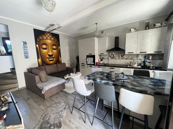 casa indipendente in vendita a Cilavegna