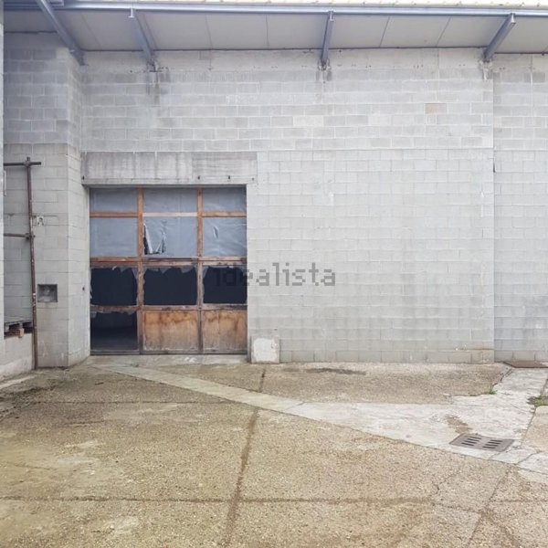 capannone in vendita a Cilavegna