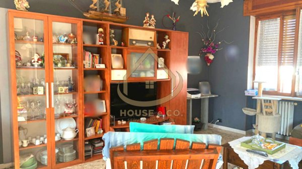 casa indipendente in vendita a Cilavegna