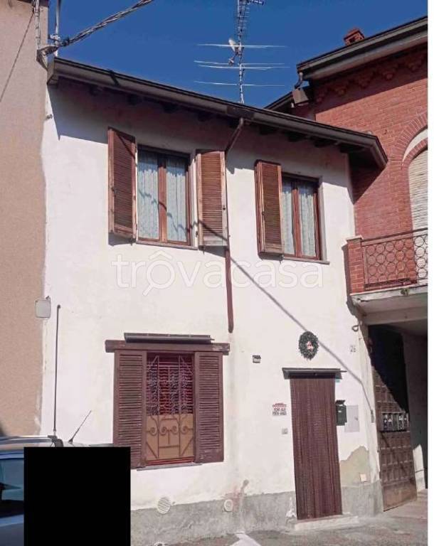 casa indipendente in vendita a Cilavegna