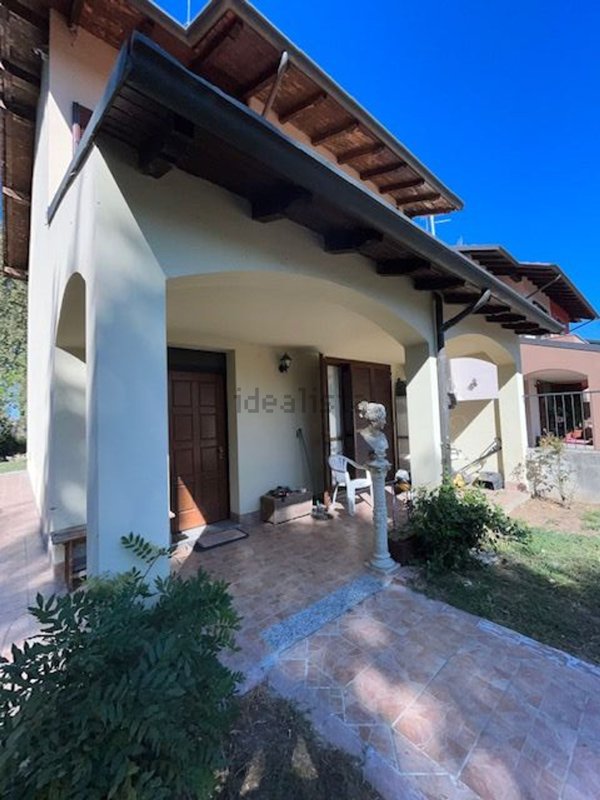 casa indipendente in vendita a Cilavegna