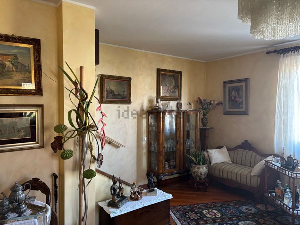 casa indipendente in vendita a Cilavegna