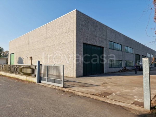 locale commerciale in vendita a Cilavegna