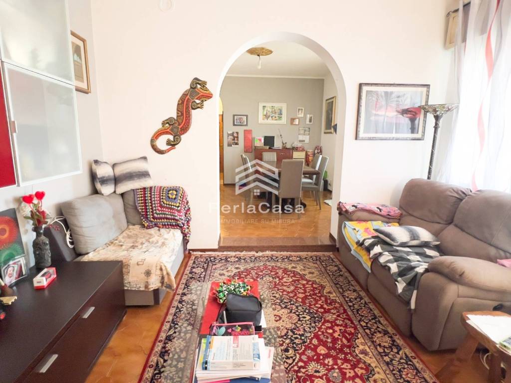 casa indipendente in vendita a Cilavegna