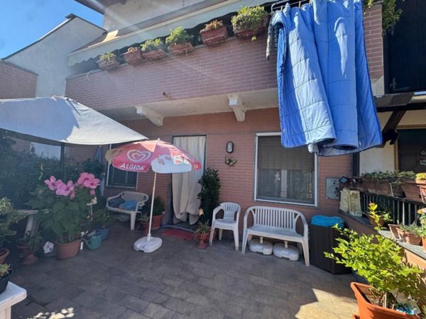 casa indipendente in vendita a Cilavegna