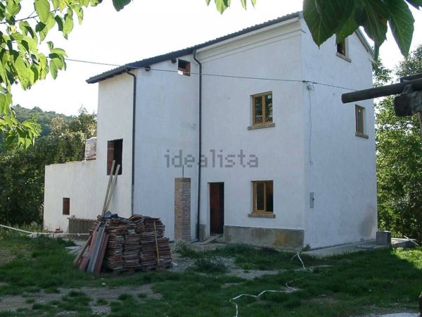 casa indipendente in vendita a Codevilla