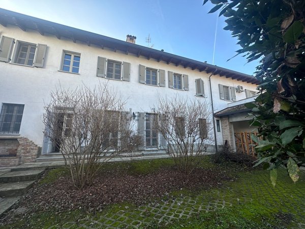 casa indipendente in vendita a Codevilla