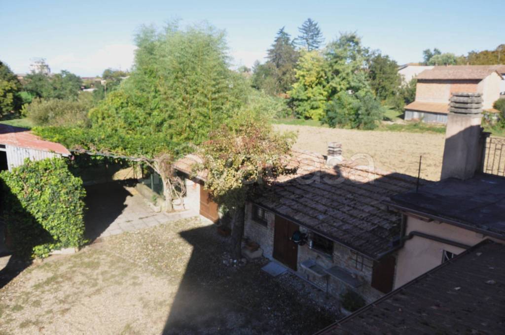 casa indipendente in vendita a Codevilla