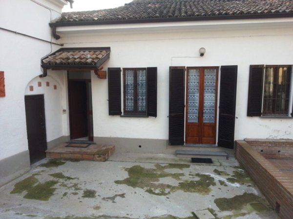 casa indipendente in vendita a Codevilla